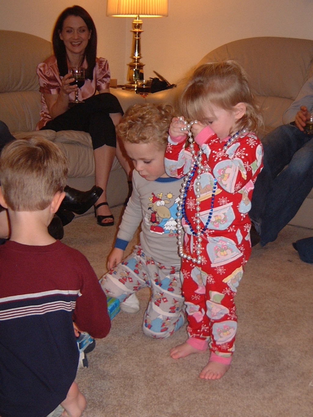 2003-12-24-38-Gifts.jpg